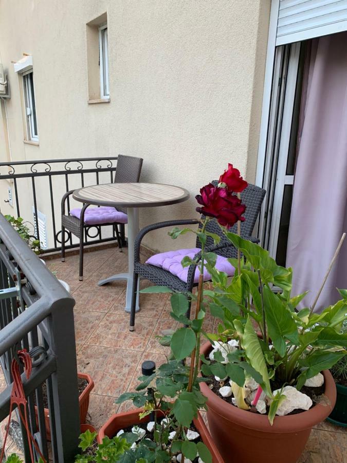 Apartmani Krgusic Тиват Экстерьер фото