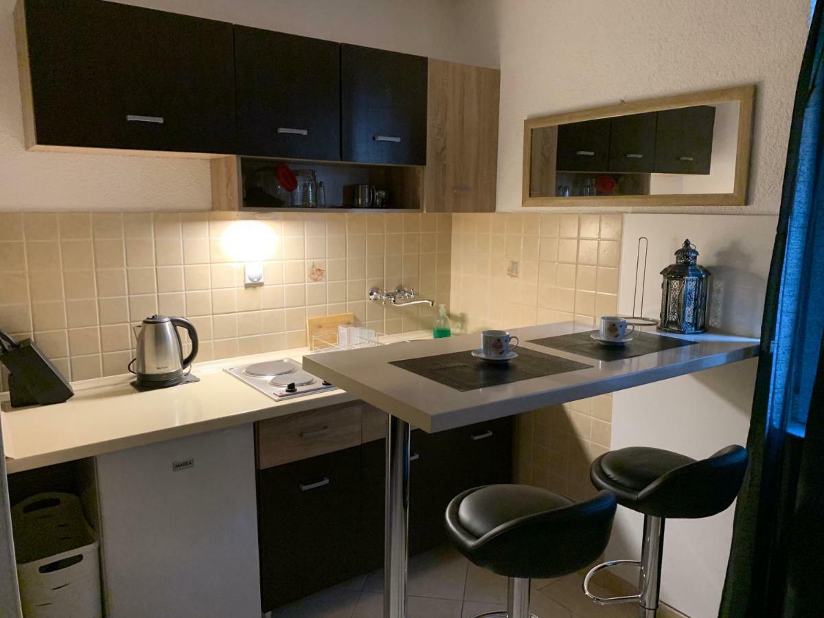 Apartmani Krgusic Тиват Экстерьер фото