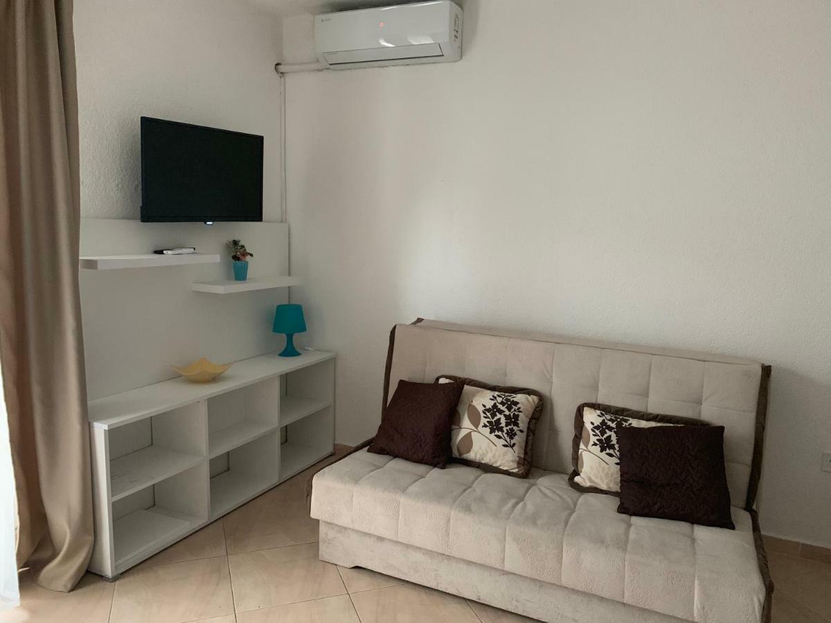 Apartmani Krgusic Тиват Экстерьер фото